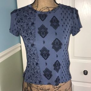 AE Soft and sexy crop top!